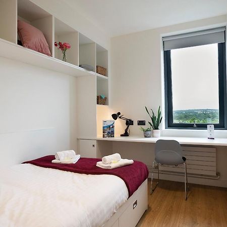 Goldcrest Village Rooms University Of Galway Buitenkant foto